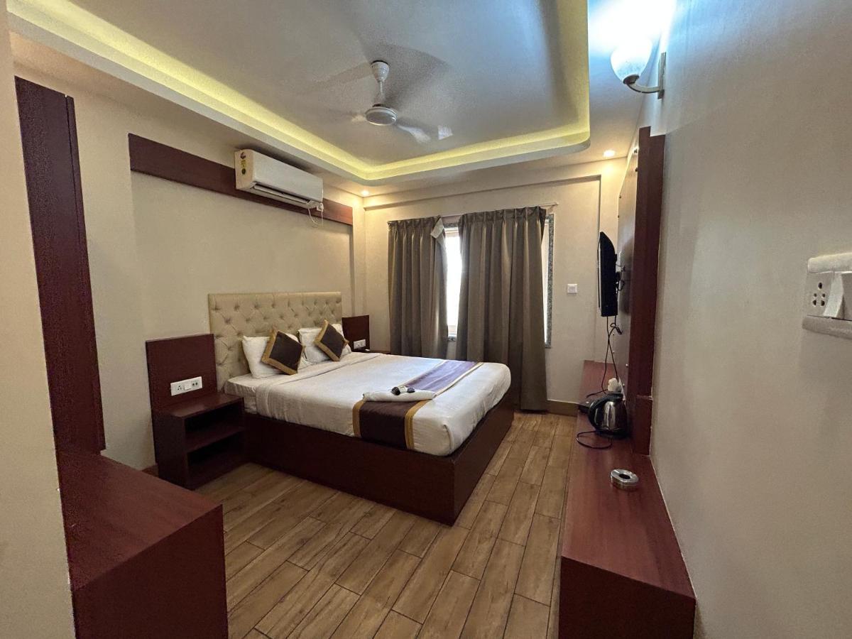 The Aster Enclave Hotel Kolkata Eksteriør bilde